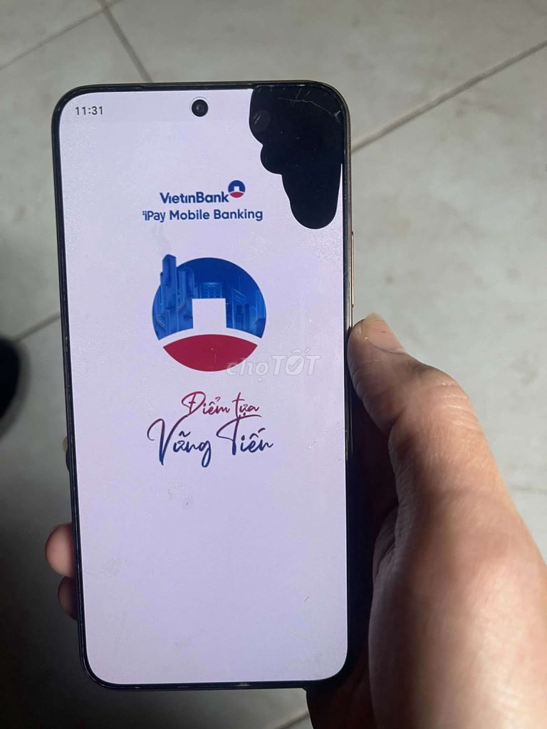 Honor X70 Đỏ Màn hình bị mực. Mua bán Điện thoại tại Huyện Thường Tín Hà Nội được đăng bởi Hưng hình 1