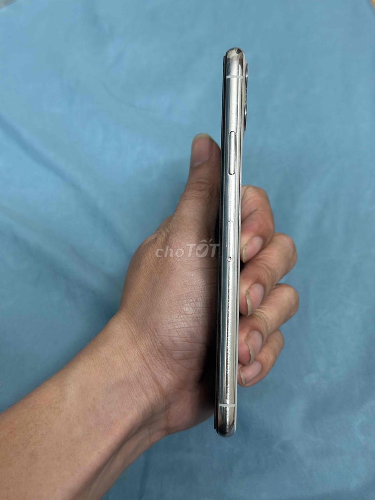 Bán Iphone 11promax máy sài cá nhân full zin