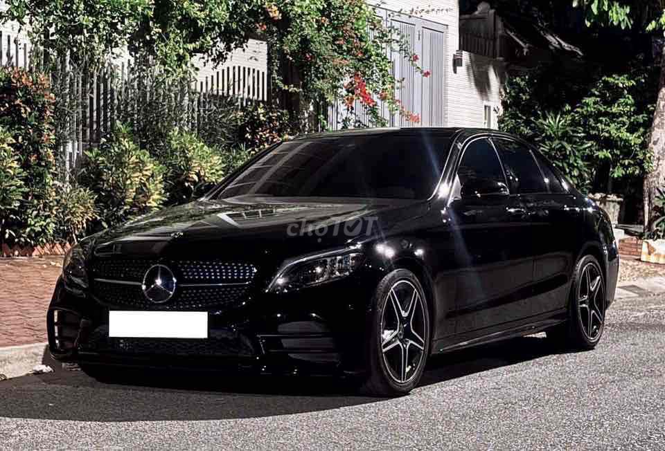 Mercedes-Benz C300 Facelift 2019 Đen