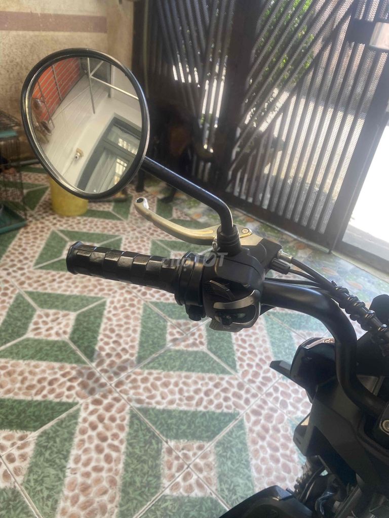 Xe máy điện Kazuki Z3 Đen. Mua bán Xe điện tại Huyện Hóc Môn Tp Hồ Chí Minh được đăng bởi Cuong Truong hình 7