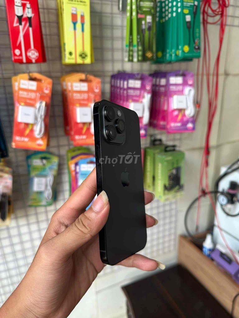iPhone 14 Pro Max 512GB Đen. Mua bán Điện thoại tại Thành phố Buôn Ma Thuột Đắk Lắk được đăng bởi Nam Hải hình 1