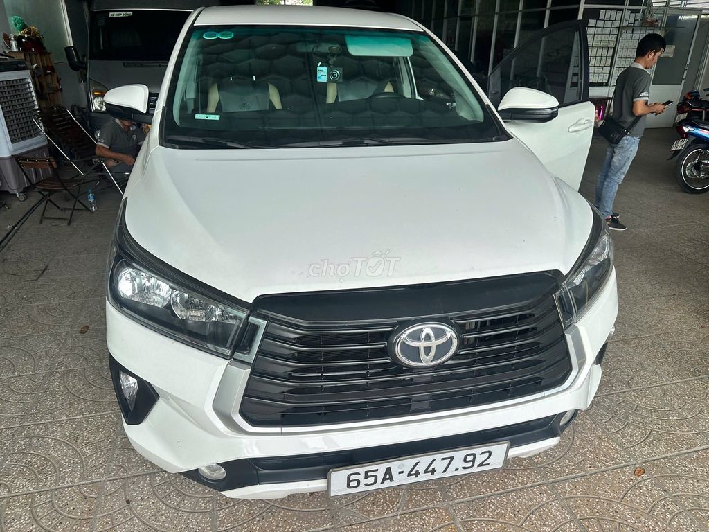 Toyota Innova 2022 E 2.0 MT - 28000 km