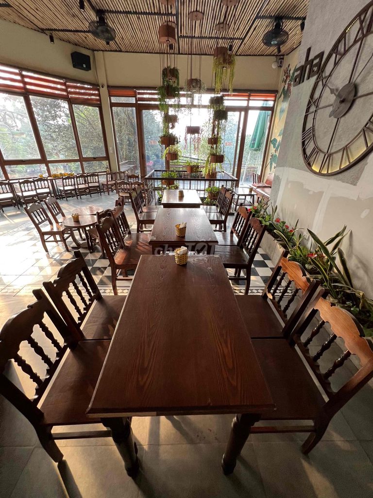 Cần thanh lý bàn ghế quán cafe Aha