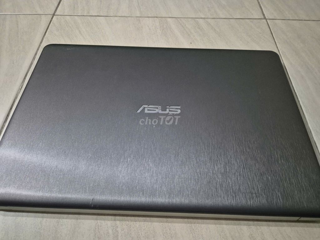 Asus VivoBook S15 i5 Gen 8 8GB. Mua bán Laptop tại Quận Gò Vấp Tp Hồ Chí Minh được đăng bởi nguyễn đức duy hình 1