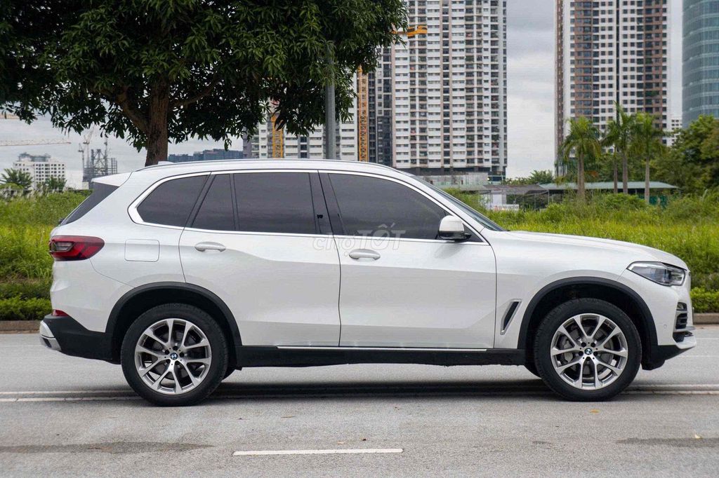 BMW_X5_xDrive40i_xLine Model 2022 Bank 90%. Mua bán Ô tô tại Quận 7 Tp Hồ Chí Minh được đăng bởi PHÁT ĐẠT LUXURY CAR hình 6