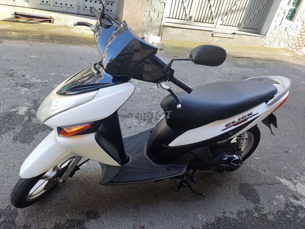 Honda Click 2007 Trắng-Đen. Mua bán Xe máy tại Quận Gò Vấp Tp Hồ Chí Minh được đăng bởi Lê Bá Lâm hình 4