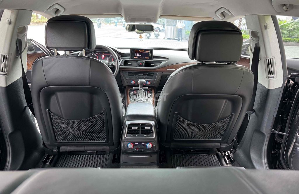 Audi A7 2013 - 912345 km. Mua bán Ô tô tại Quận Cầu Giấy Hà Nội được đăng bởi A Sơn hình 5