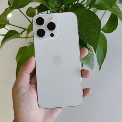 iPhone 15 Pro Max LL/A 256GB ★ᴛʜᴜ ᴆᴛ ᴄᴜ̃★