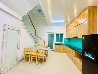 NHÀ COMPOUND MEGA VILLAGE KHANG ĐIỀN -SÂN Ô TÔ RIÊNG -3 TẦNG - BV 24/7