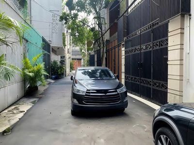NHÀ HẺM 174/, NGUYỄN THIỆN THUẬT, QUẬN 3. DT: 3.1m*11m. GIÁ 9 TỶ TL