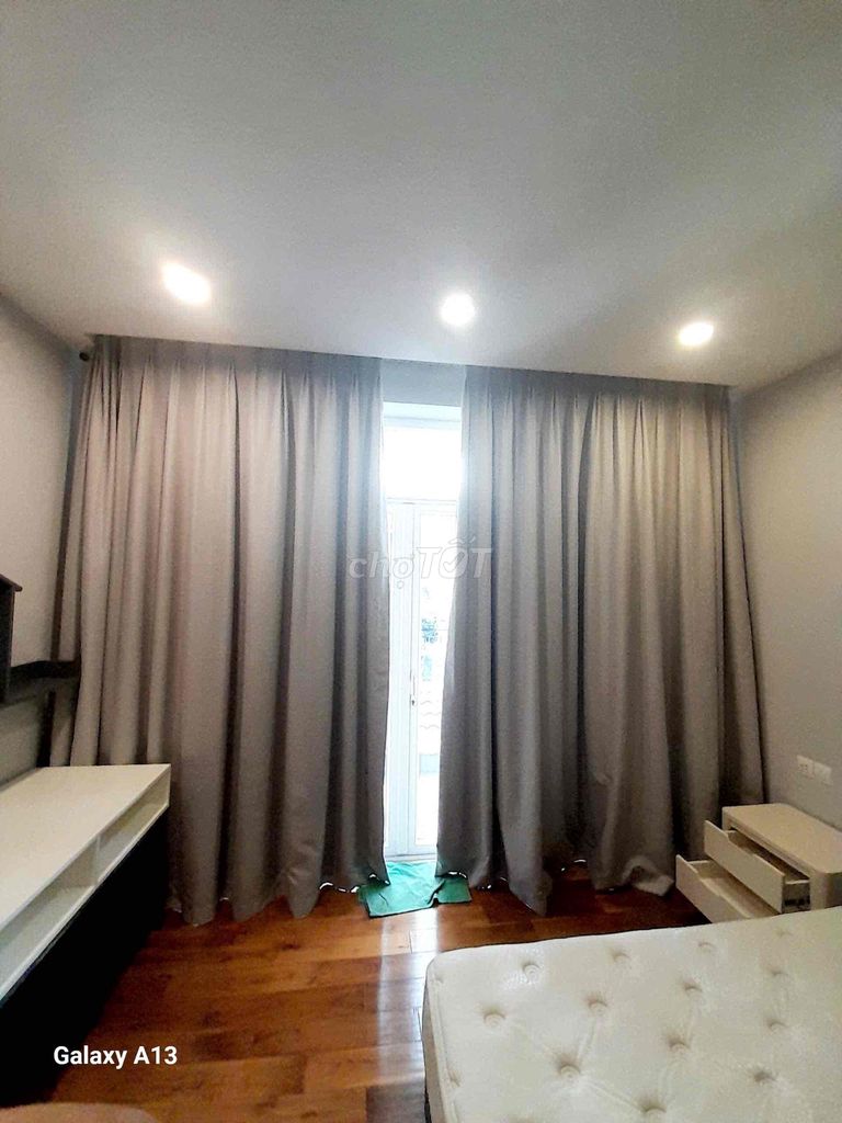 Rèm chống nắng cũ. Mua bán Nội thất, đồ gia dụng khác tại Quận 7 Tp Hồ Chí Minh được đăng bởi Thậtvy hình 3