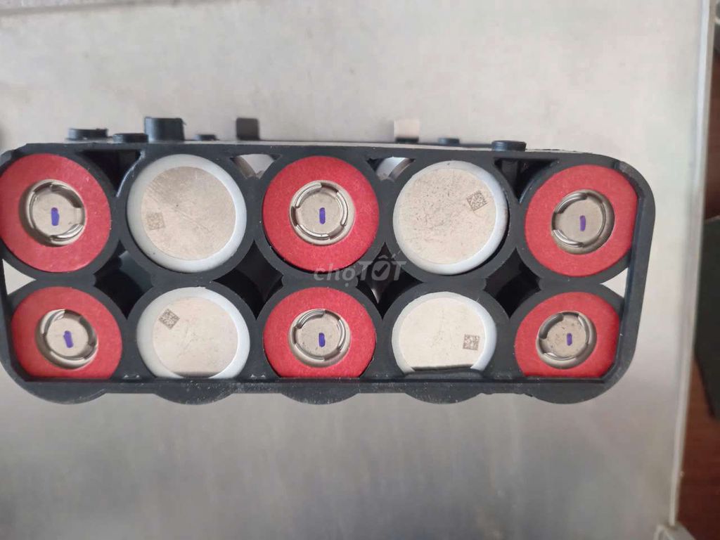 Pin sạc 21700 10cell 8Ah 18V. Mua bán Đồ chuyên dụng, Giống nuôi trồng tại Thành phố Bến Tre Bến Tre được đăng bởi Kong Lee WH hình 1