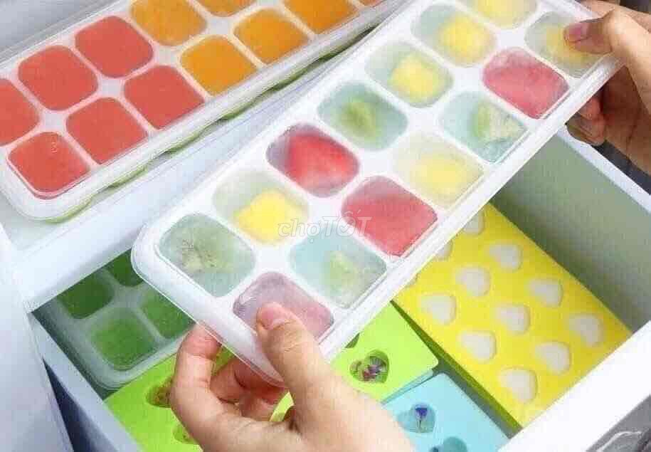 Khay làm đá chữ nhật. Mua bán Dụng cụ nhà bếp tại Quận Kiến An Hải Phòng được đăng bởi Hồng Mai hình 1