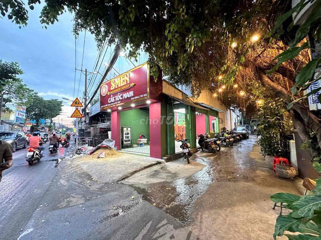 Bán nhà mặt tiền Lê Đức Thọ 4,2x26,căn góc 2MT,đang cho thuê 24tr/thag