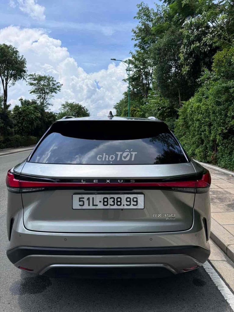 Lexus RX350 Luxury 2024 - 3900 km. Mua bán Ô tô tại Quận Gò Vấp Tp Hồ Chí Minh được đăng bởi Sĩ Minh hình 3