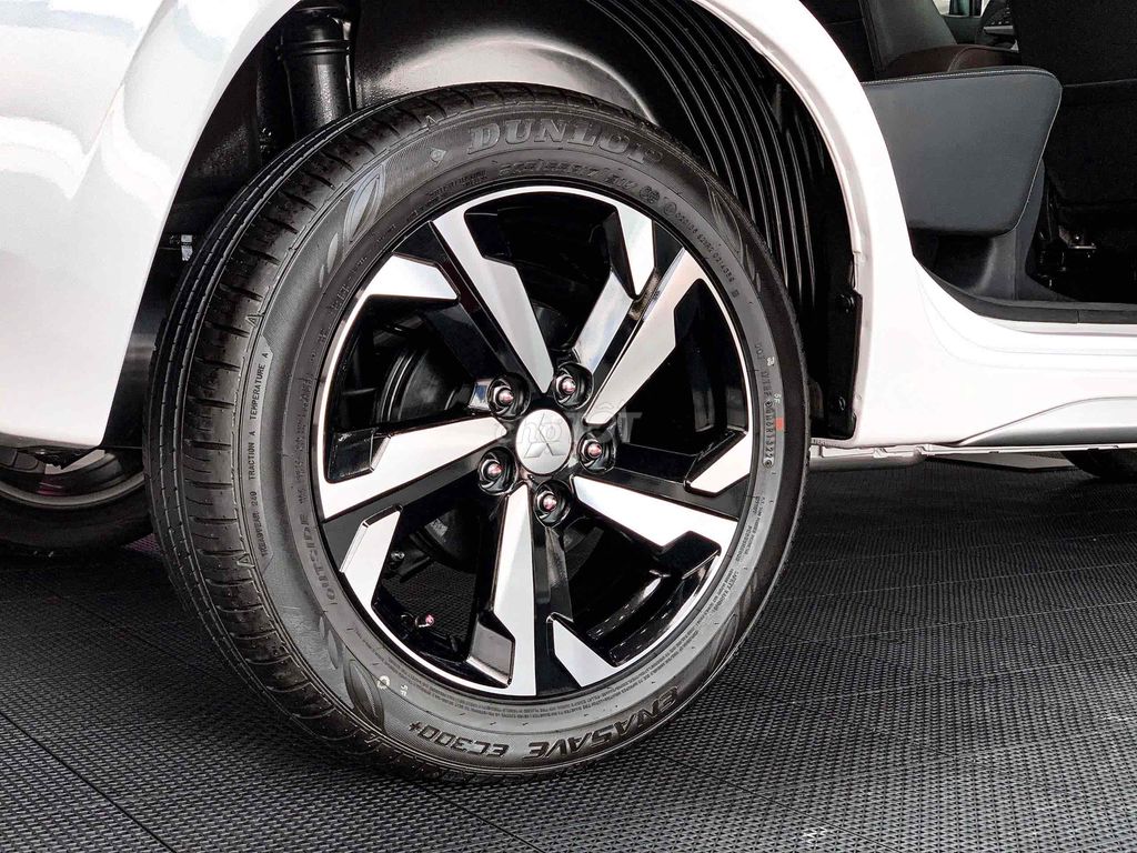 Mitsubishi Xpander 2025 Premium 1.5 AT. Mua bán Ô tô tại Thành phố Buôn Ma Thuột Đắk Lắk được đăng bởi Thế Bảo Mitsubishi  hình 11