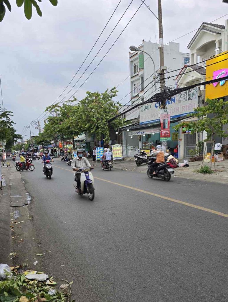 MT TỈNH LỘ 10 - KHU TÊN LỬA - NGAY CHỢ BÌNH TRỊ ĐÔNG