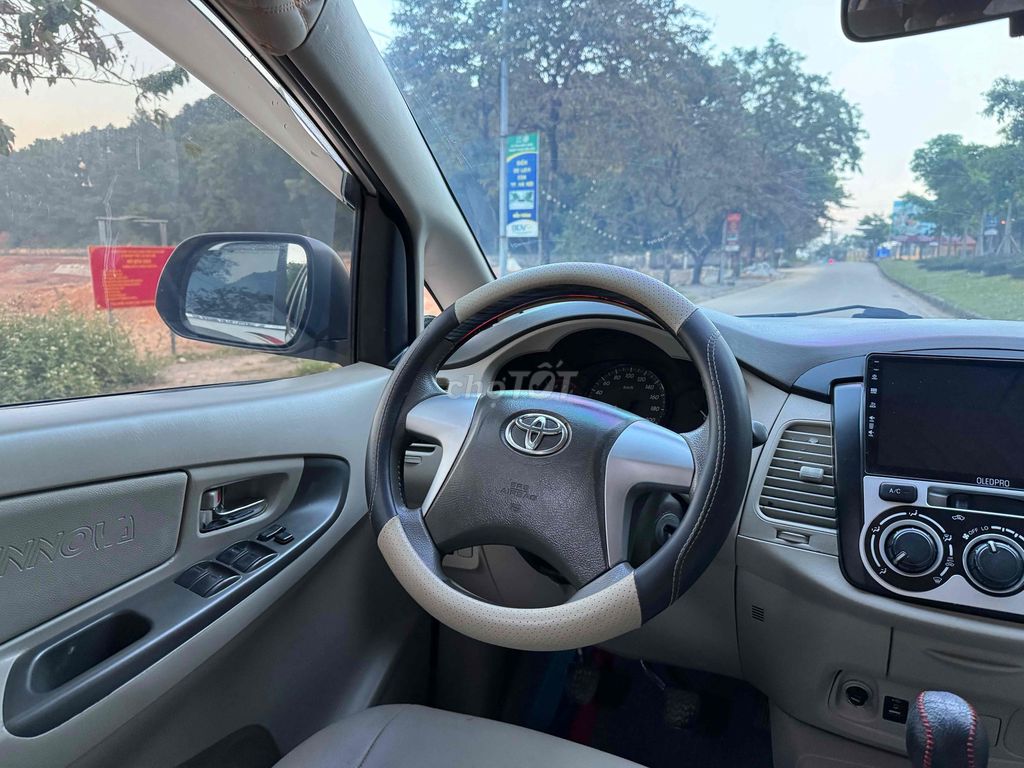Toyota Innova 2014 Số sàn Vàng cát. Mua bán Ô tô tại Huyện Sóc Sơn Hà Nội được đăng bởi Anh Chiến hình 12