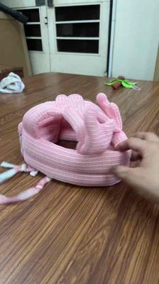 Mũ bảo hiểm trẻ em màu hồng 25k. Mua bán Mẹ và bé tại Quận Tân Phú Tp Hồ Chí Minh được đăng bởi Như Nguyệt