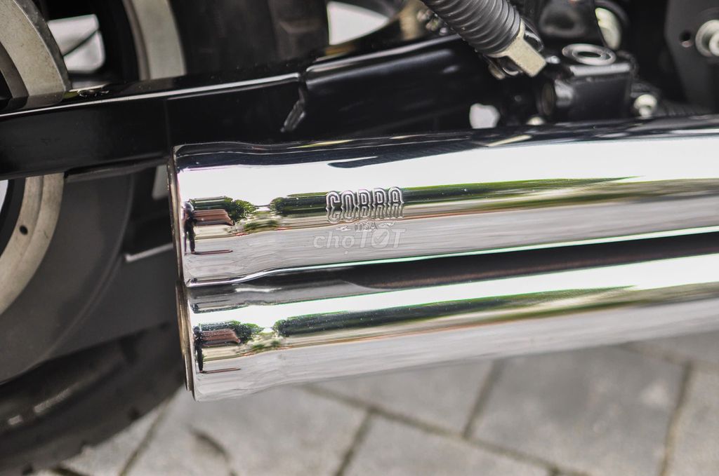 Harley-Davidson Roadster 883 2016 Đen 14000 km