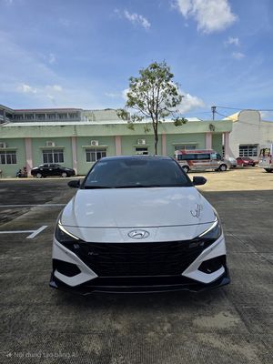 Hyundai Elantra 2023 N-Line 1.6 Turbo AT -12000 km. Mua bán Ô tô tại Quận 8 Tp Hồ Chí Minh được đăng bởi Nguyễn bình Long 