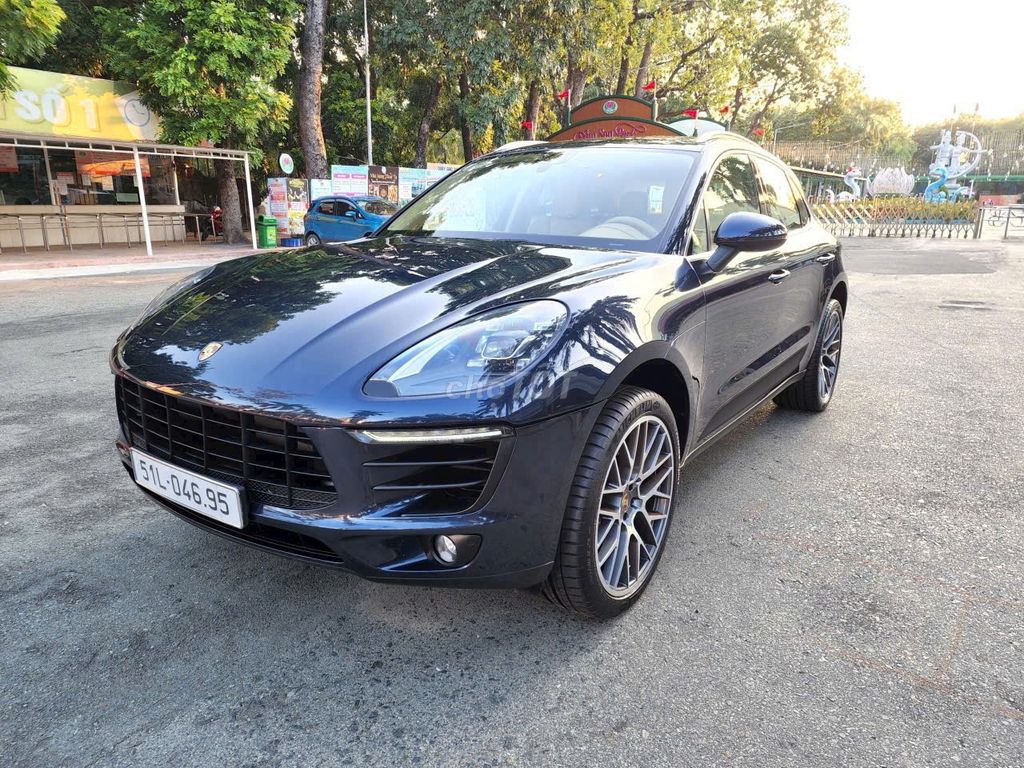 Porsche Macan fulloption, nhà trùm mền còn rất mới. Mua bán Ô tô tại Quận 10 Tp Hồ Chí Minh được đăng bởi Mỹ Linh hình 3