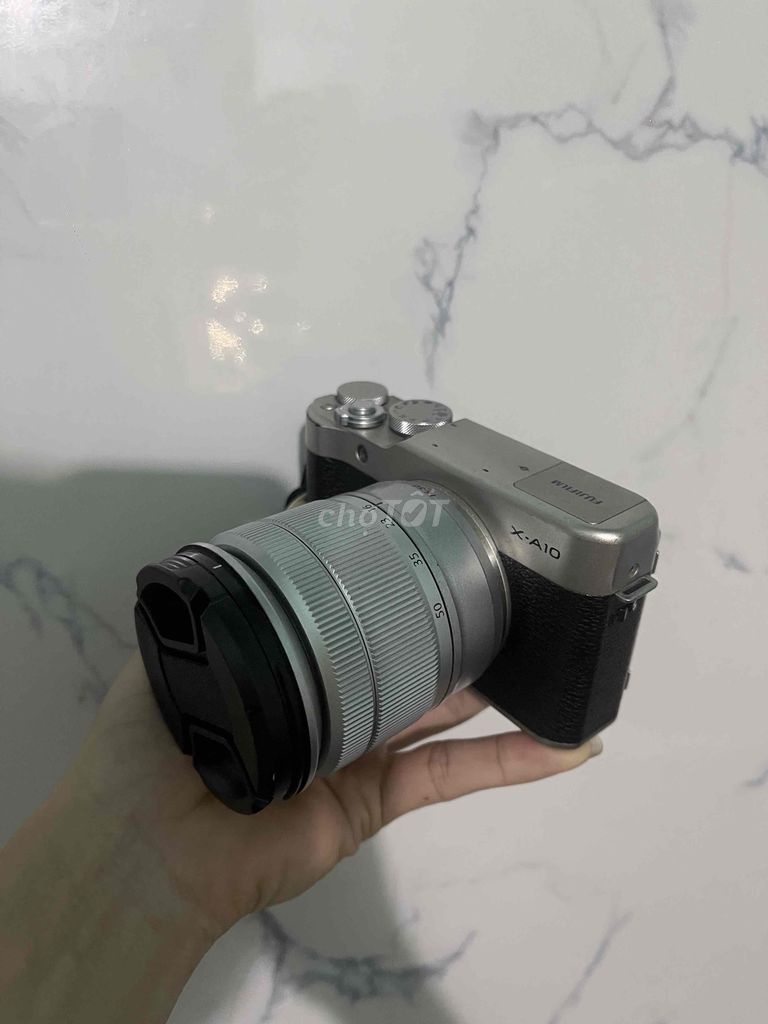 Máy ảnh Fujifilm X-A10 Bạc. Mua bán Máy ảnh, Máy quay tại Quận Liên Chiểu Đà Nẵng được đăng bởi Tài Kt hình 1