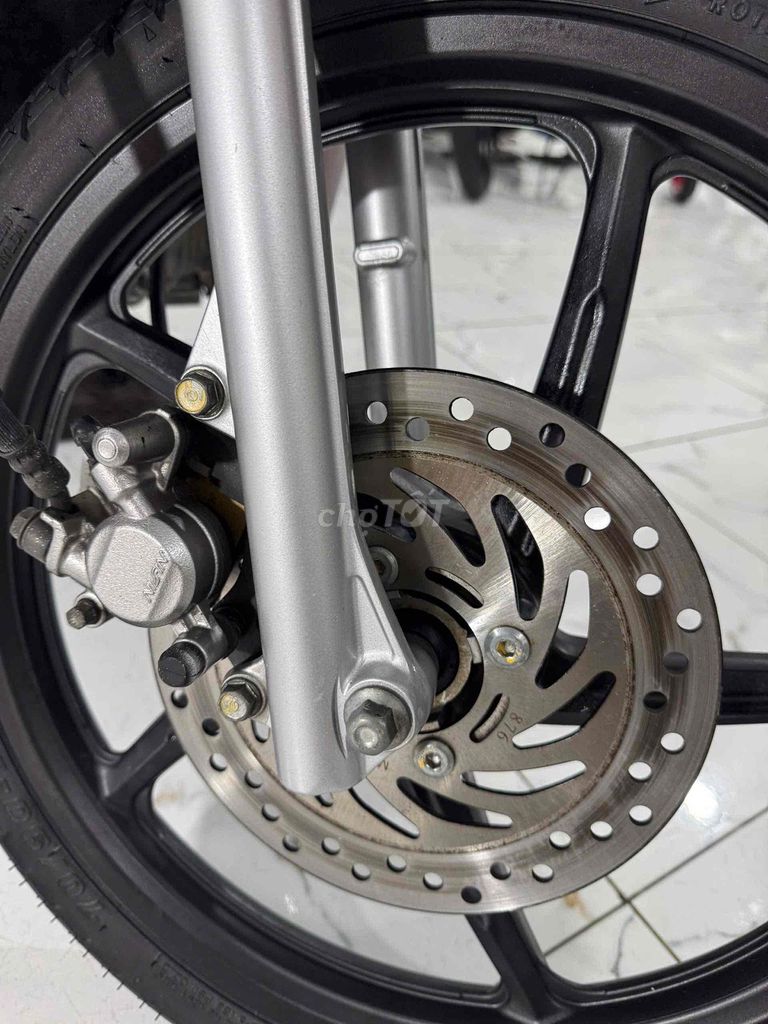 ✅FU LED CUỐI 2018 ĐẸP ZIN LENG KENG 👍. Mua bán Xe máy tại Thành phố Long Xuyên An Giang được đăng bởi Cầm Đồ Bình Tâm  hình 7