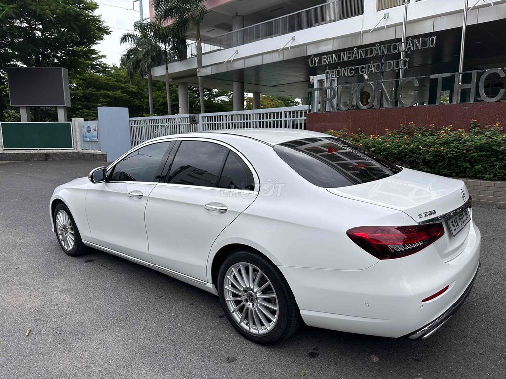 Mercedes Benz E Class 2022 E200 V1. Mua bán Ô tô tại Quận 10 Tp Hồ Chí Minh được đăng bởi Phong hình 7