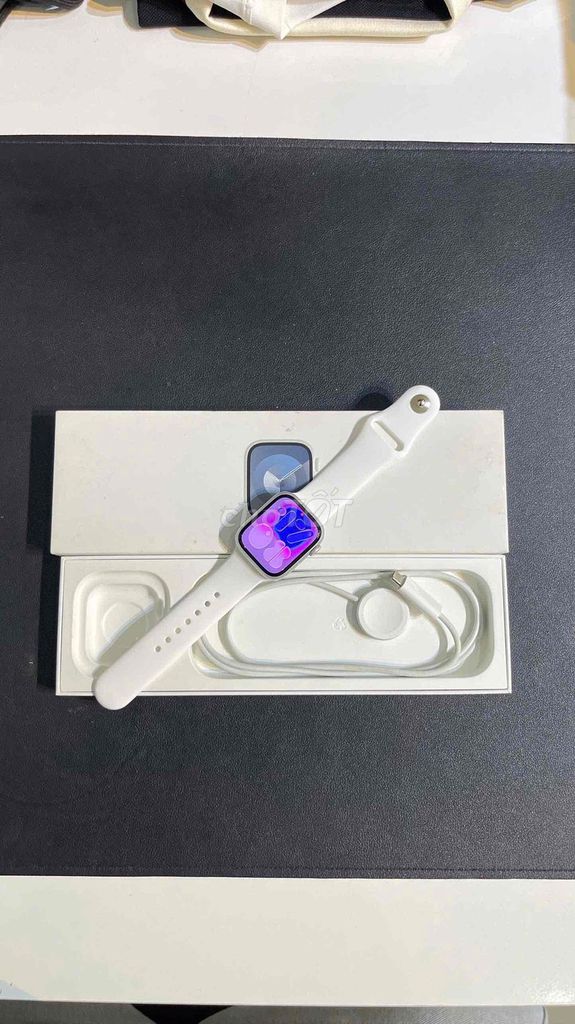 Apple Watch Series 9 41mm trắng esim Việt pin 100. Mua bán Thiết bị đeo thông minh tại Quận Thanh Xuân Hà Nội được đăng bởi Xuân Chính Apple hình 1