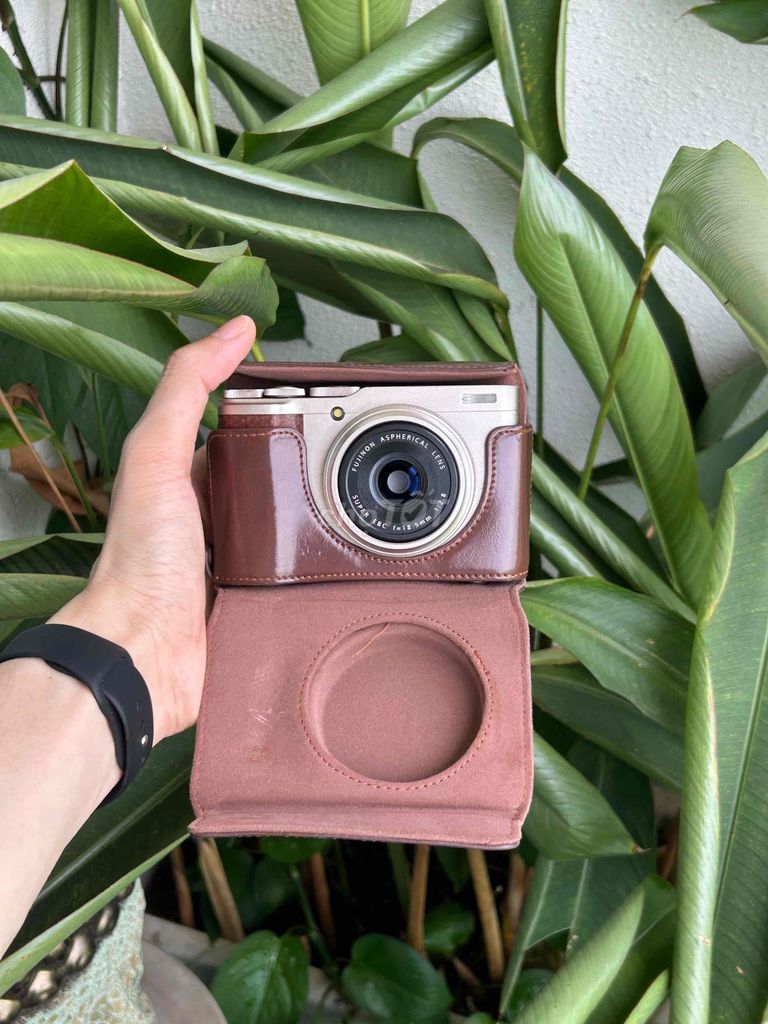 Máy ảnh Fujifilm XF10 Bạc. Mua bán Máy ảnh, Máy quay tại Quận Tân Bình Tp Hồ Chí Minh được đăng bởi Nguyen Vuong hình 1