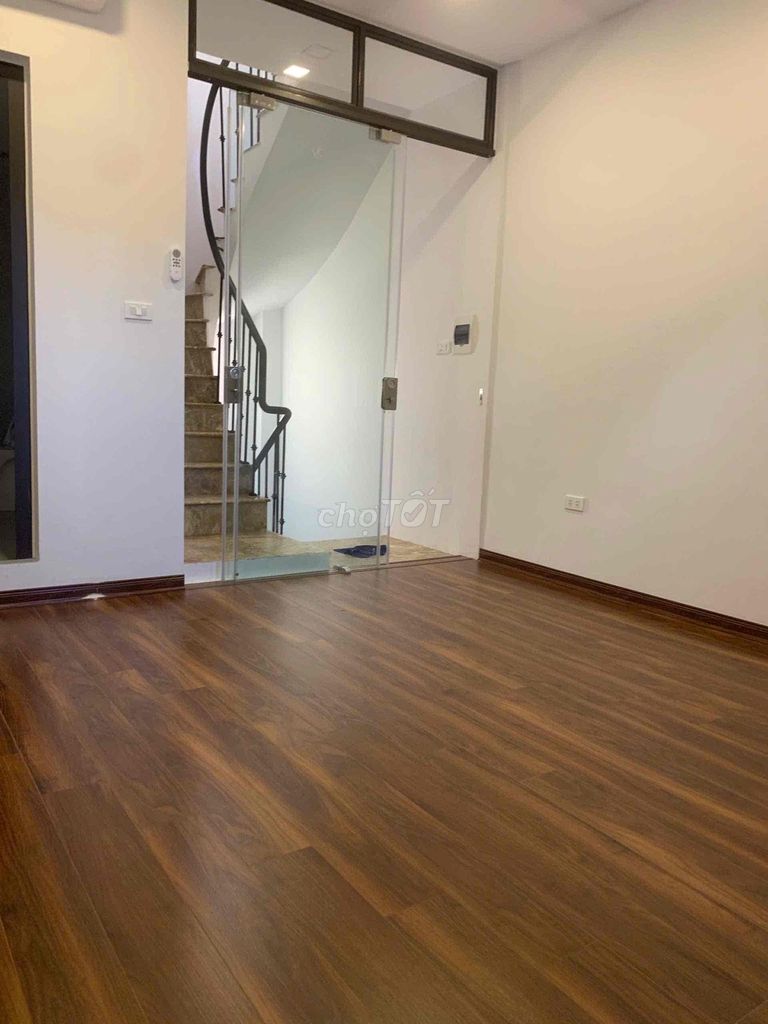 Cho thuê MP Quốc Tử Giám 30m2 x 4T kinh doanh tốt vỉa hè giá 20 triệu - ảnh 3
