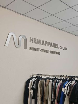 HEM APPAREL logo