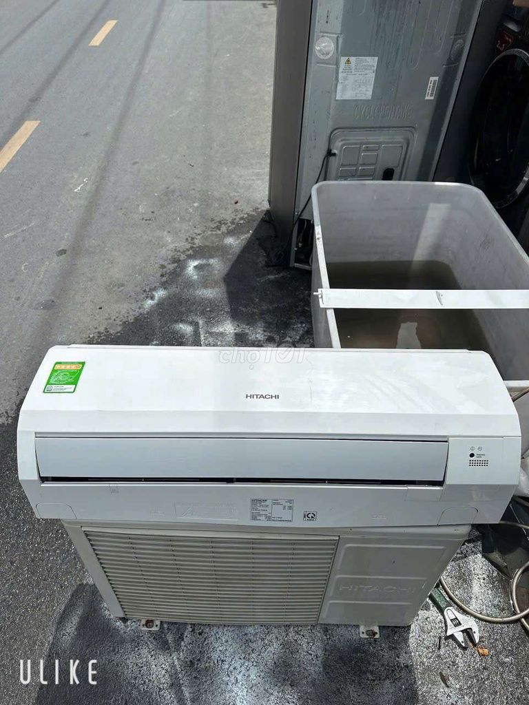 Máy lạnh Hitachi 1 ngựa Trắng Đã sử dụng. Mua bán Máy lạnh, điều hoà tại Quận Ninh Kiều Cần Thơ được đăng bởi Hữu Nghị Mua Bán Mặt Hàng Điện Lạnh hình 1
