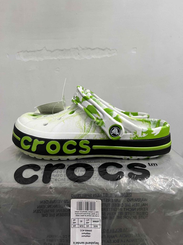 Dép Crocs sz 42 mới 100% không lỗi bao chính hãng