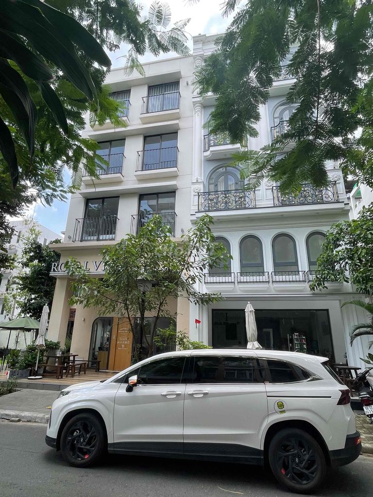 Cho thuê xe 7c có tài