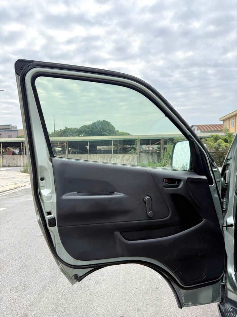 Toyota Hiace van 6 chỗ 2008  - 12000 km. Mua bán Ô tô tại Huyện Đông Anh Hà Nội được đăng bởi siêu thị ô tô Nhật Bắc hình 9