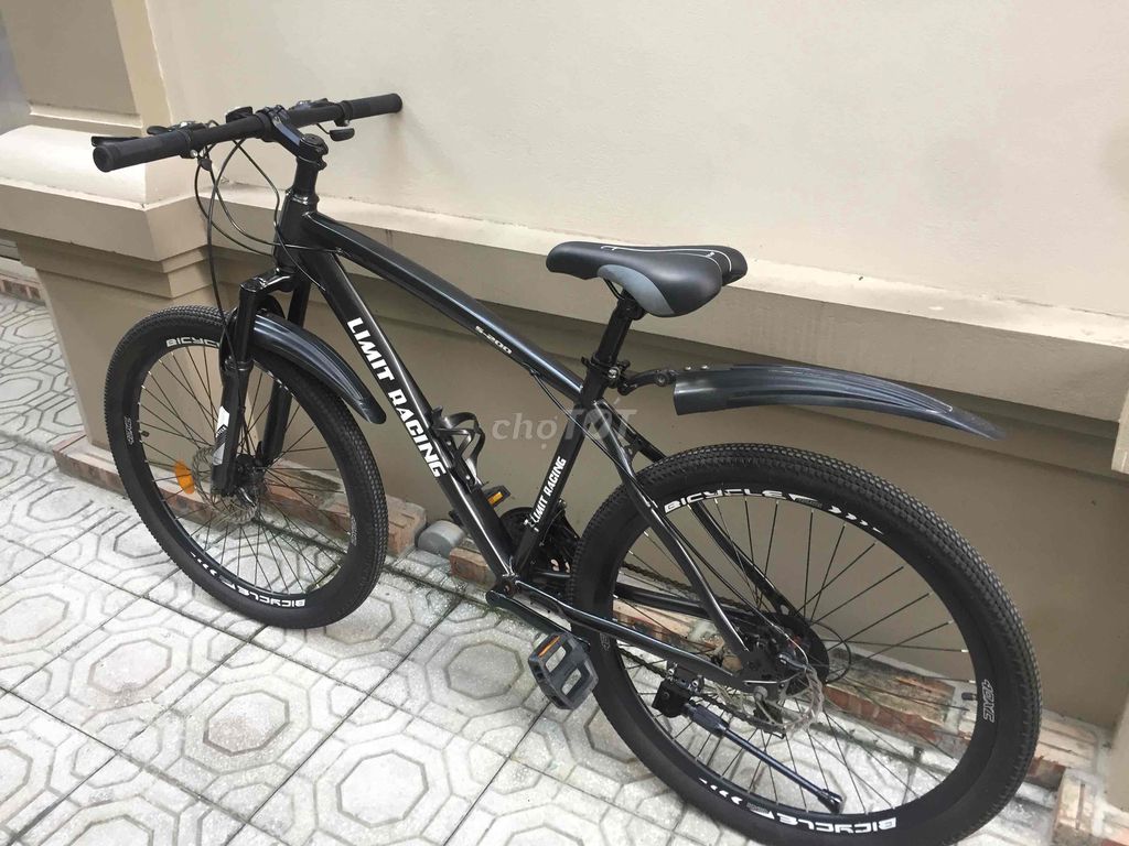 Xe đạp thể thao LIMITRACING-S200 mới đẹp( vành 26). Mua bán Xe đạp tại Quận Hoàn Kiếm Hà Nội được đăng bởi Kiệm hình 6