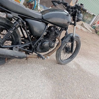 Bán Su GN 125 cafe racer. Mua bán Xe máy tại Huyện Sóc Sơn Hà Nội được đăng bởi Chung