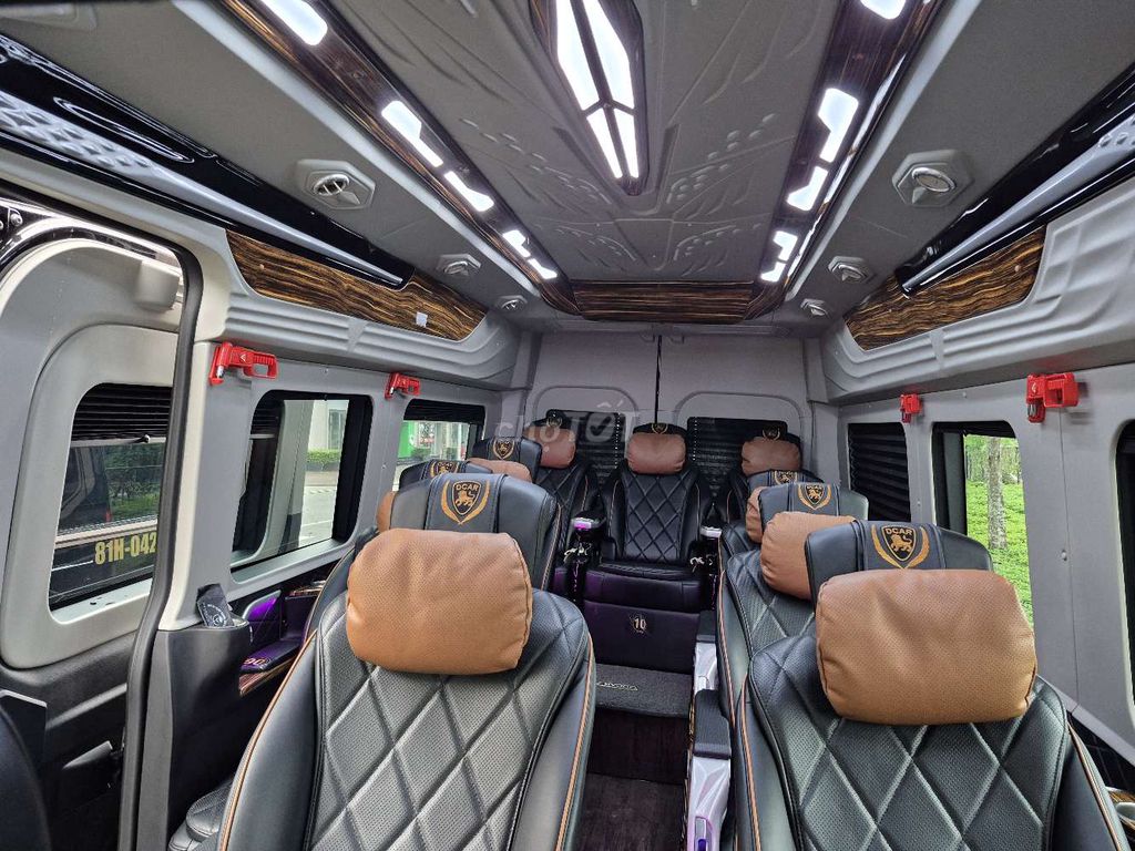 Xe khách Ford Transit Limousine 12 chỗ. Mua bán Phương tiện khác tại Quận Long Biên Hà Nội được đăng bởi Ngô hùng hình 5