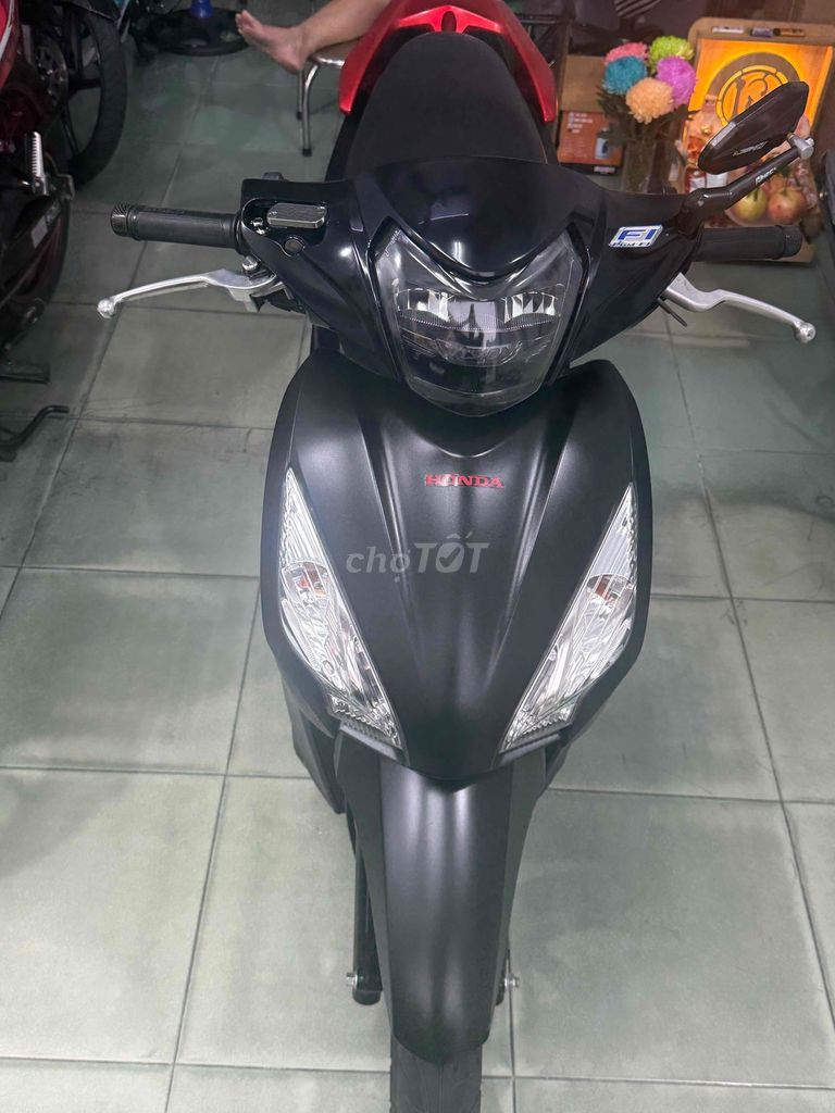 vission 2018 pbđb đen nhám - đỏ. Mua bán Xe máy tại Quận Phú Nhuận Tp Hồ Chí Minh được đăng bởi Hoà hình 1