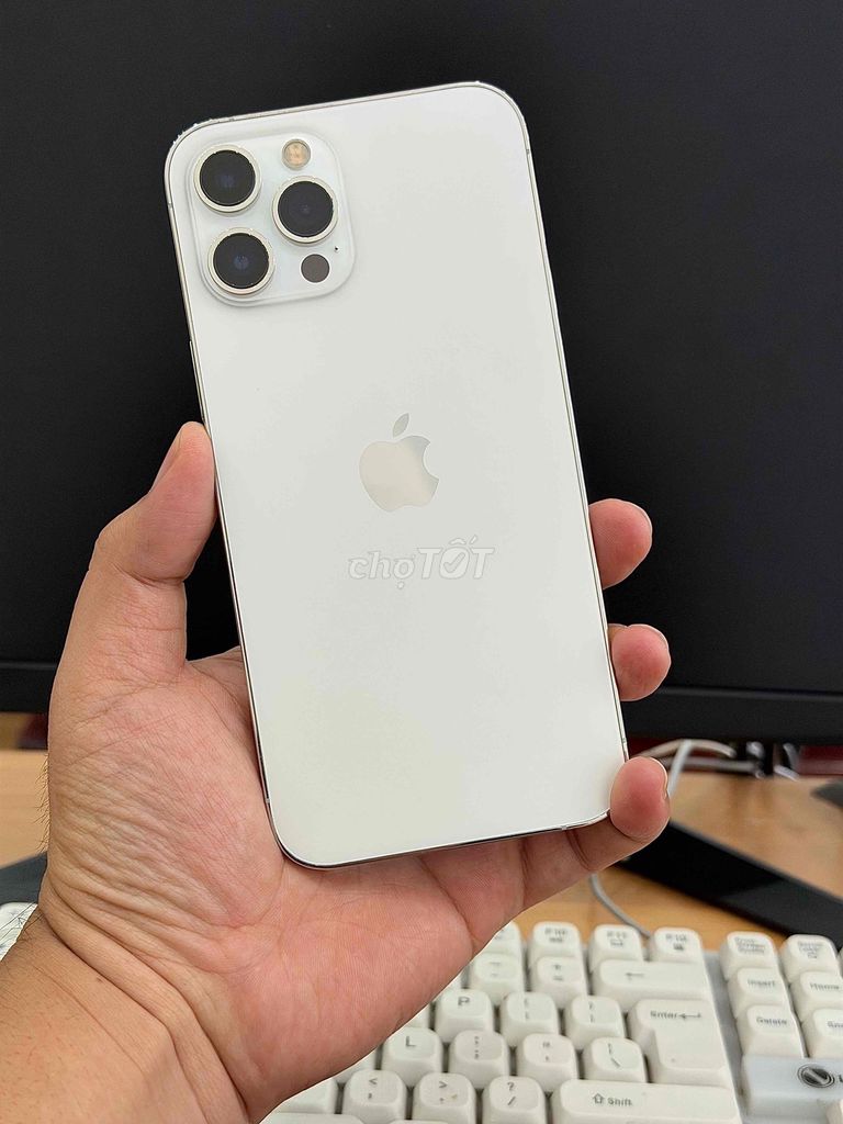 Apple iPhone 12 Pro Max 256GB Trắng Quốc Tế 9999. Mua bán Điện thoại tại Quận Ninh Kiều Cần Thơ được đăng bởi Cầm Đồ Tấn Lợi hình 1