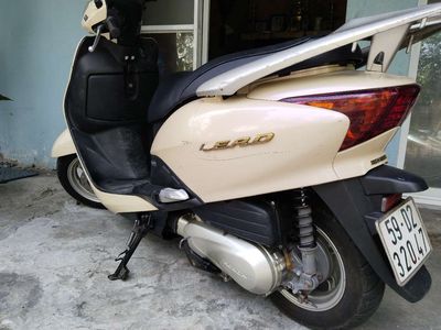 Honda Lead, chính chủ công chứng