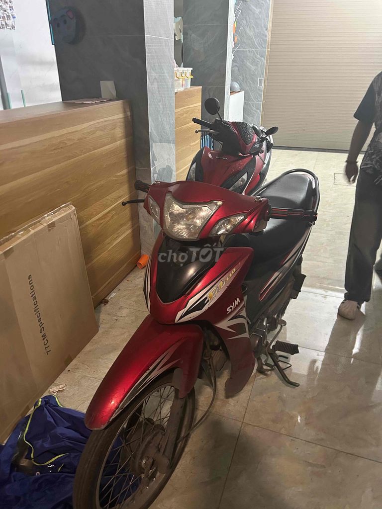 Xe muốn bán còn zin. Mua bán Xe máy tại Quận Thanh Xuân Hà Nội được đăng bởi Thành Đinh hình 2