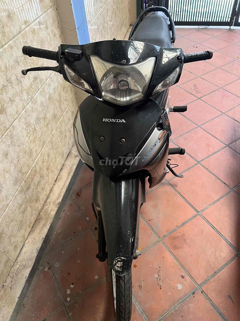 ko đi nưa cân bán wave s 100 bác nao cân ib. Mua bán Xe máy tại Quận Hoàn Kiếm Hà Nội được đăng bởi hoang huy hình 4