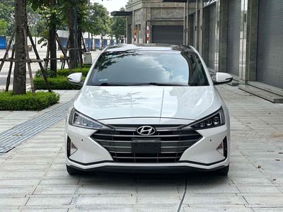 Cần Bán Hyundai Elantra 2.0Gls 2021 Trắng  xe đẹp