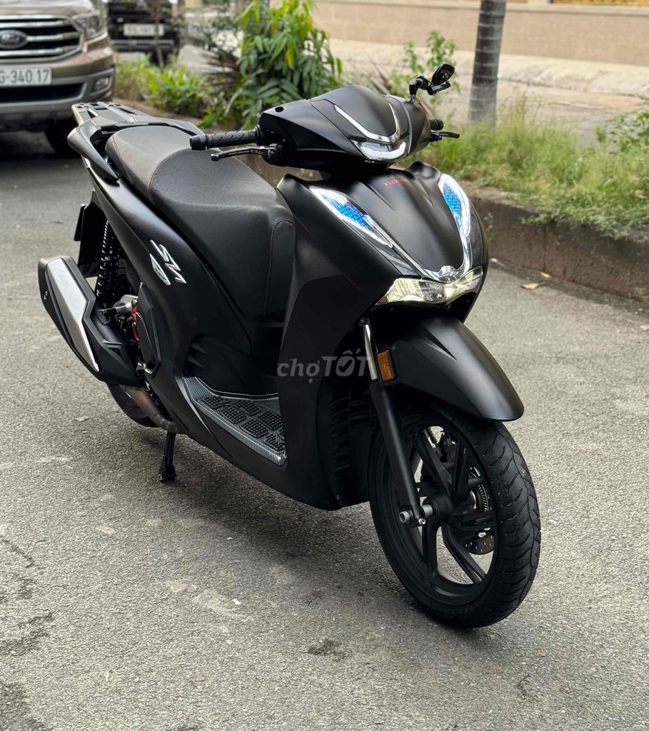 Honda SH 350i 2022 Đen nhám. Mua bán Xe máy tại Quận Gò Vấp Tp Hồ Chí Minh được đăng bởi CHXM 86 chuyên bán xe trả góp hình 6