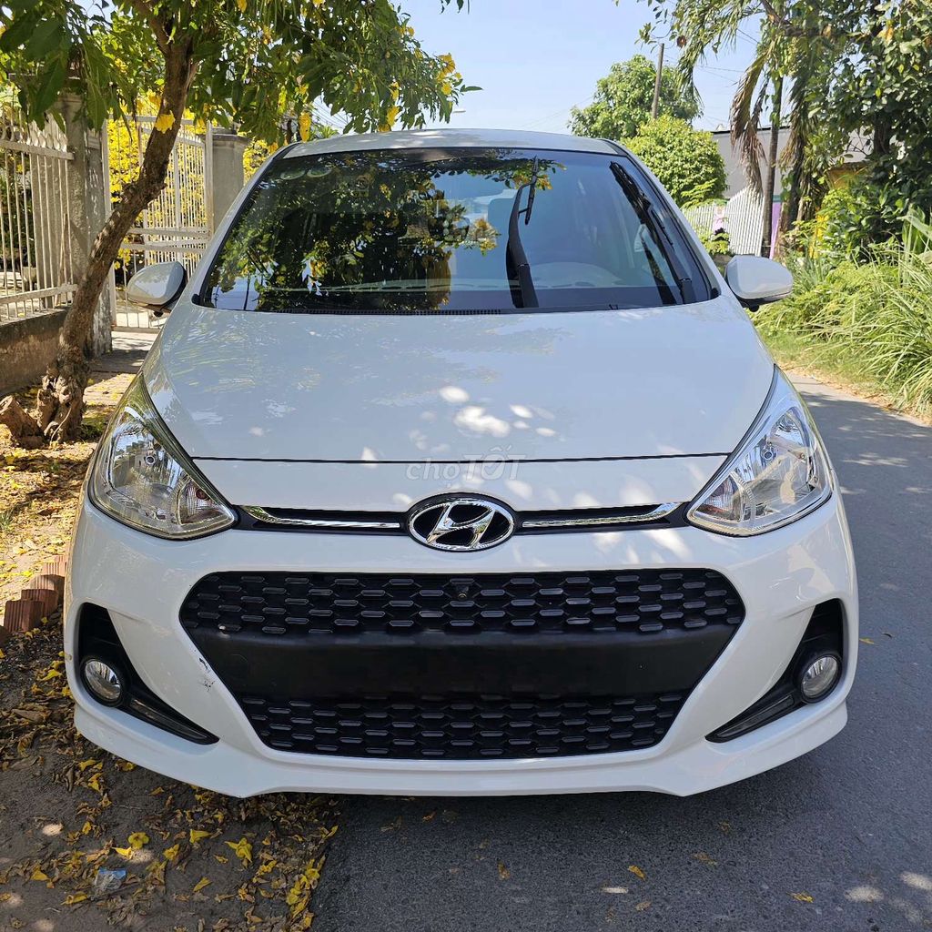 Hyundai Grand i10 2020 Hatchback 1.2 odo 3 vạn