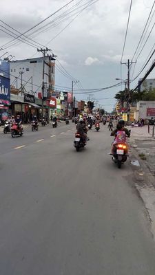 CHỦ NGỘP BÁN NHANH -GIẢM MẠNH -  NHÀ 3 TẦNG - 4*20M - Quận 12