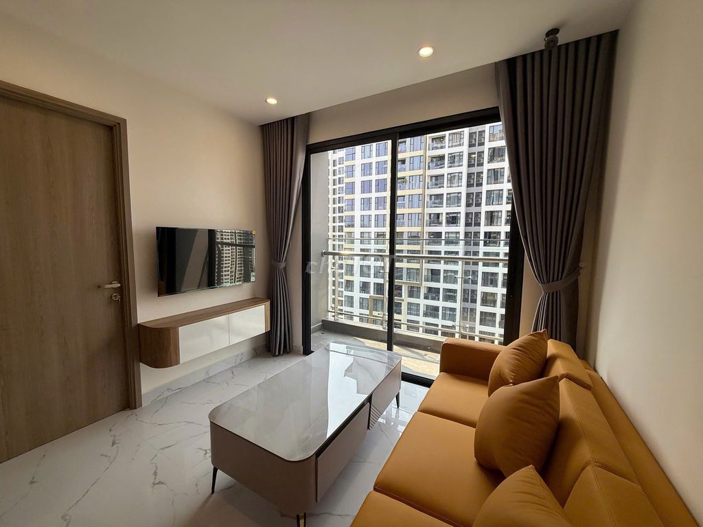 Сдается студия и апартаменты с мебелью от 6 млн в Vinhomes Grand Park